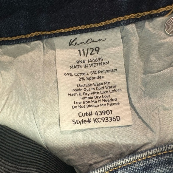 Kancan NWT Dark Wash Mid Rise Boot Cut Flare Distressed 11 / 29 - Picture 4 of 9